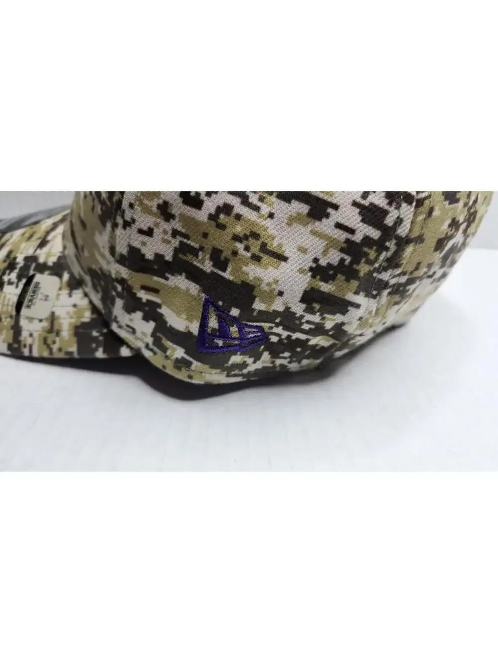 Minnesota Vikings New Era 2023 Salute To Service 39THIRTY Flex Hat Camo Size S/M - Picture 6 of 11